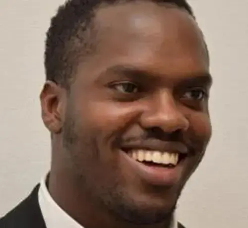 Julian Isenia